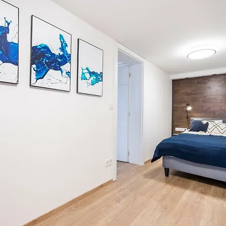 Bpr Luxurious & Stylish Duplex Apartment Budapest